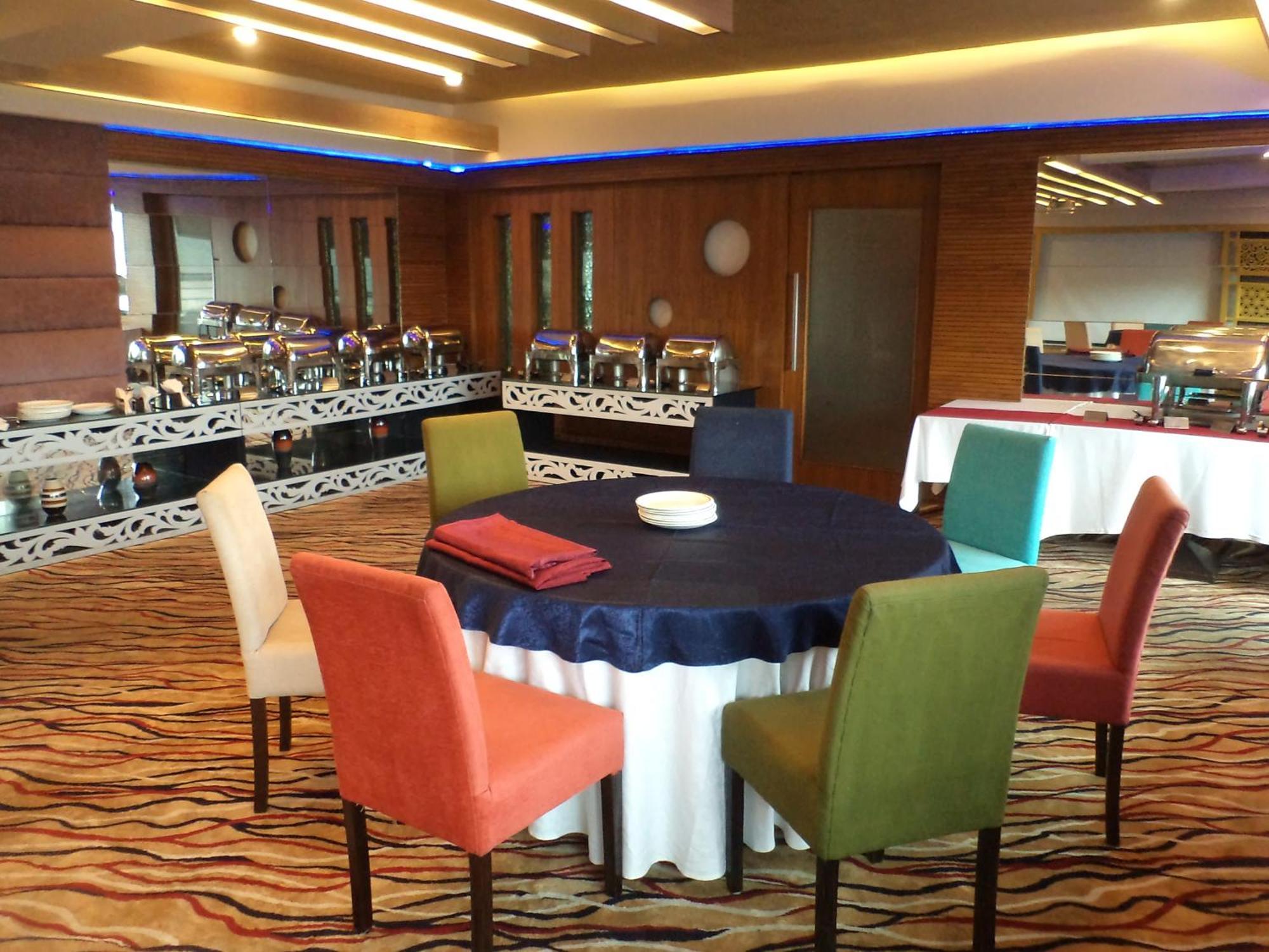 Inn Riviera Jammu Extérieur photo